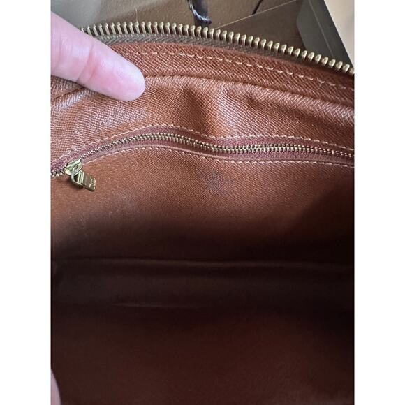 LOUIS VUITTON VINTAGE MONOGRAM POCHETTE MARLY DRAGONNE WRISTLET - Picture 11 of 11